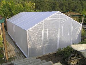 نايلون سميك، نايلون سميك للطاولة، نايلون سميك للتغليف، نايلون سميك للدفيئة، نايلون سميك للمسبح، نايلون سميك للنافذة، سعر النايلون السميك، سعر النايلون السميك بالمتر