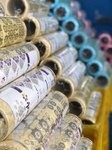 Thick disposable table roll