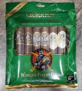 بسته بندی سیگار برگ در پاکت پلاستیکی زیپدار